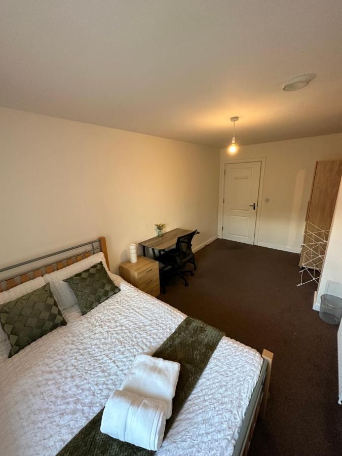 New Build 2 Bedroom With 2 Bath In London Bagian luar foto