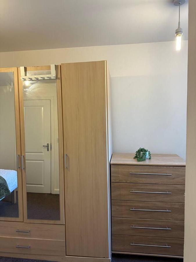 New Build 2 Bedroom With 2 Bath In London Bagian luar foto