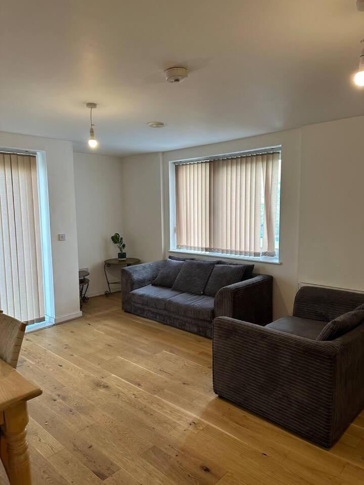 New Build 2 Bedroom With 2 Bath In London Bagian luar foto